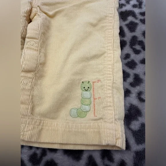 Gymboree Corduroy Overalls in Yellow Size 6-12 months - Picture 5 of 15